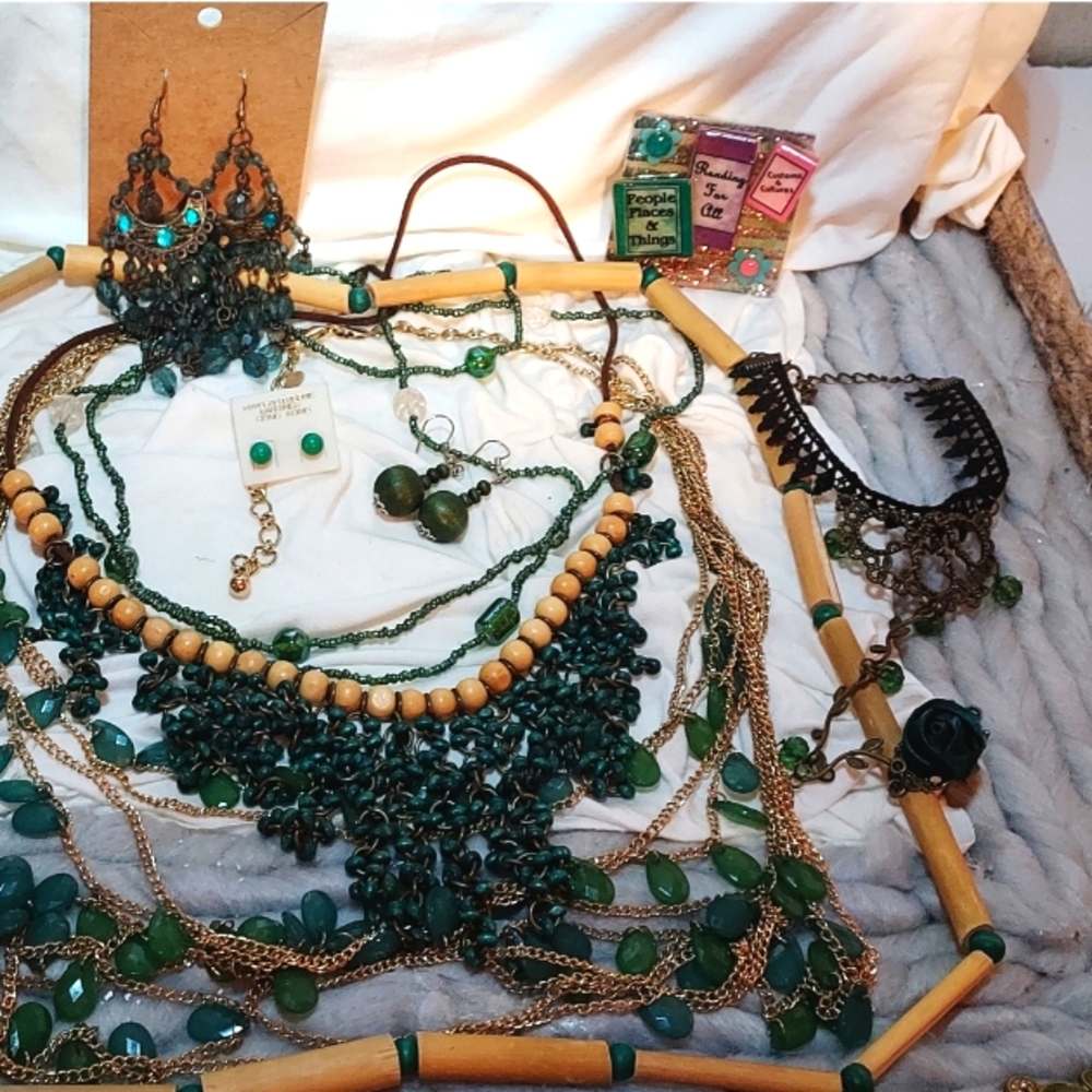 🪵 GreenWood JEWELRY LOTT